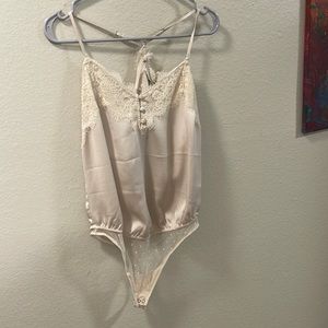NWOT lace body suit!